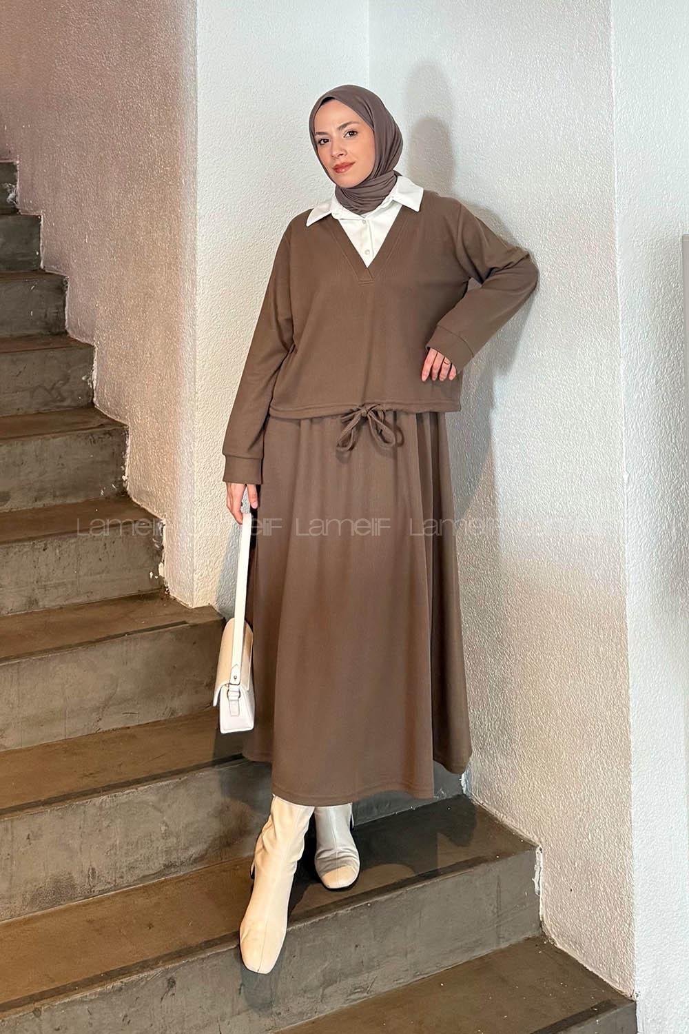 Lamelif Beyaz Yaka Triko Takım Vizonrengi