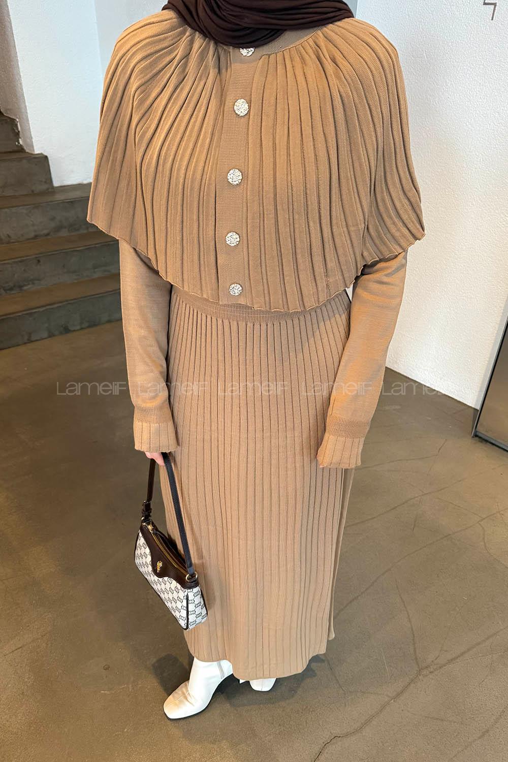 Lamelif Pelerinli Fitilli Elbise Sütlü Kahve