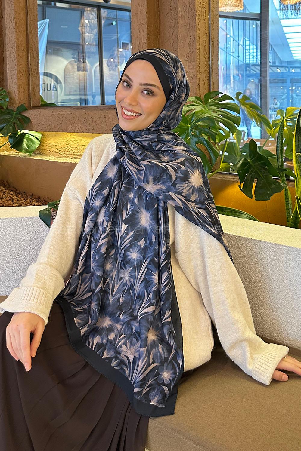 Lamelif Daisy Flowers Desen Pamuk Şal Lacivert