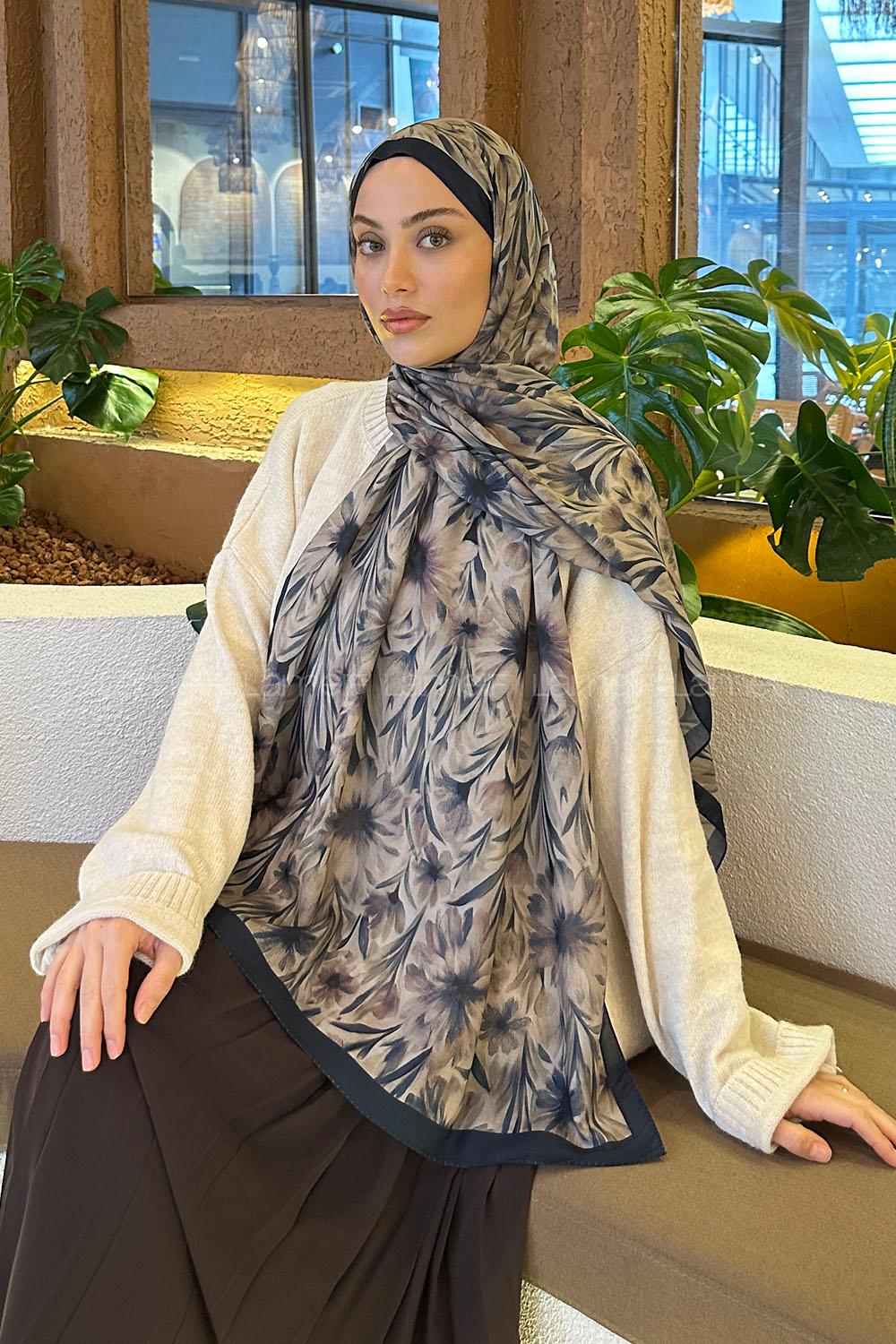 Lamelif Daisy Flowers Desen Pamuk Şal Lacivert Vizon