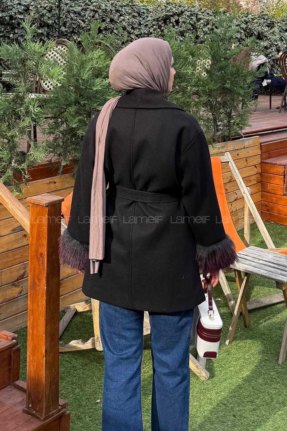 Black Normal Neck Long Arm Coat