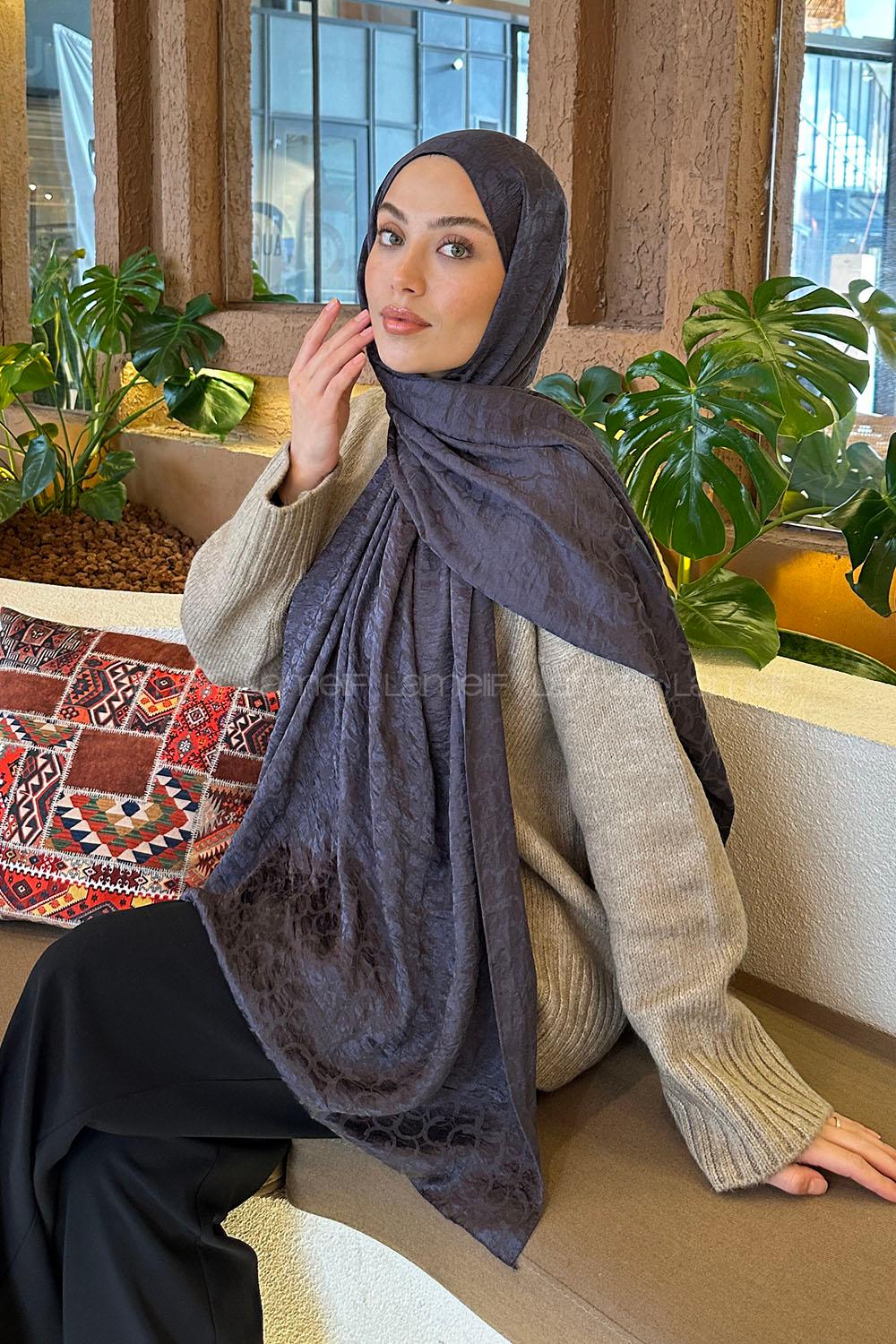 Lamelif  Bloom Desen Ayrobin Floş Jakar  Şal Füme