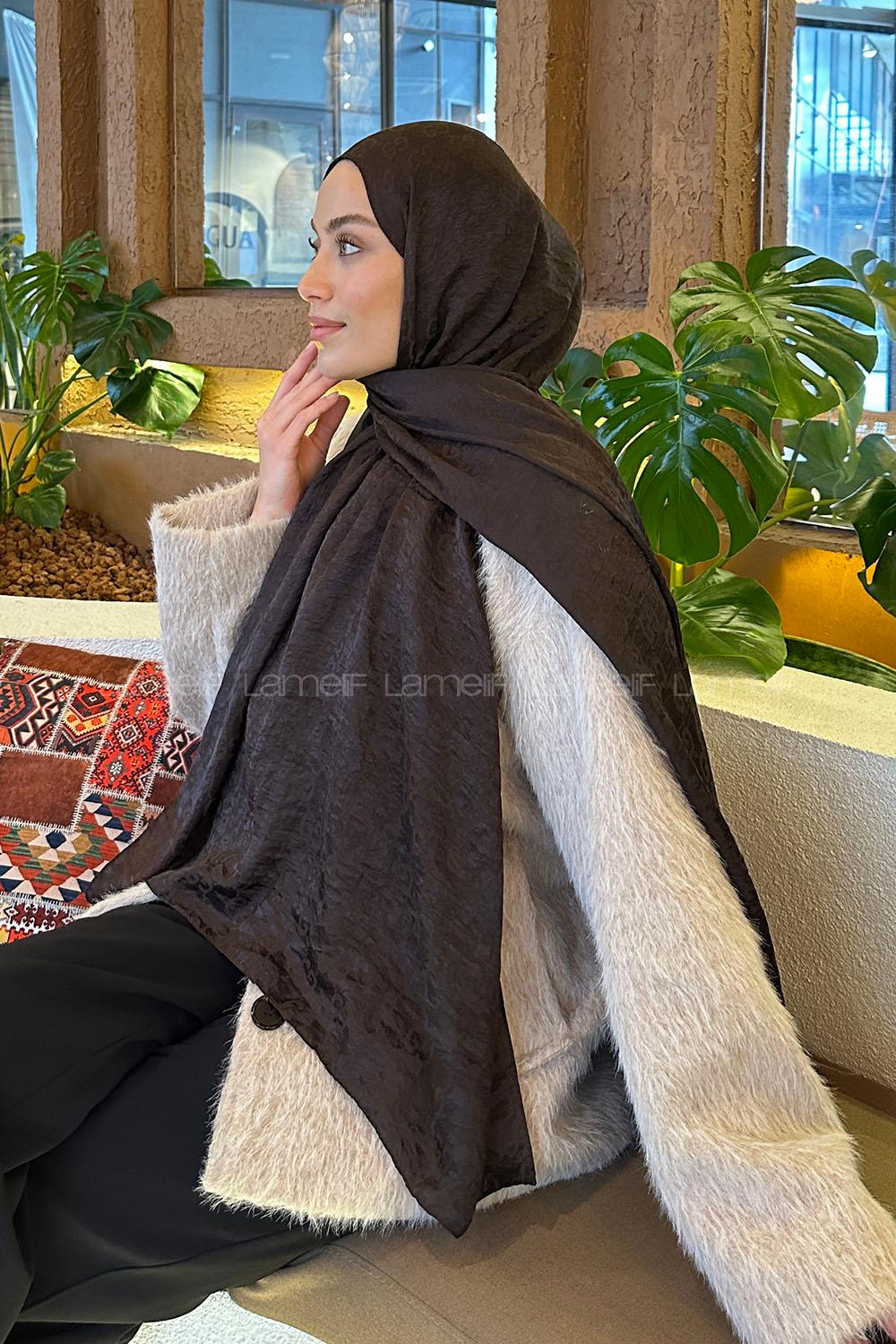 Lamelif  G Desen Ayrobin Floş Jakar  Şal Acı Kahve