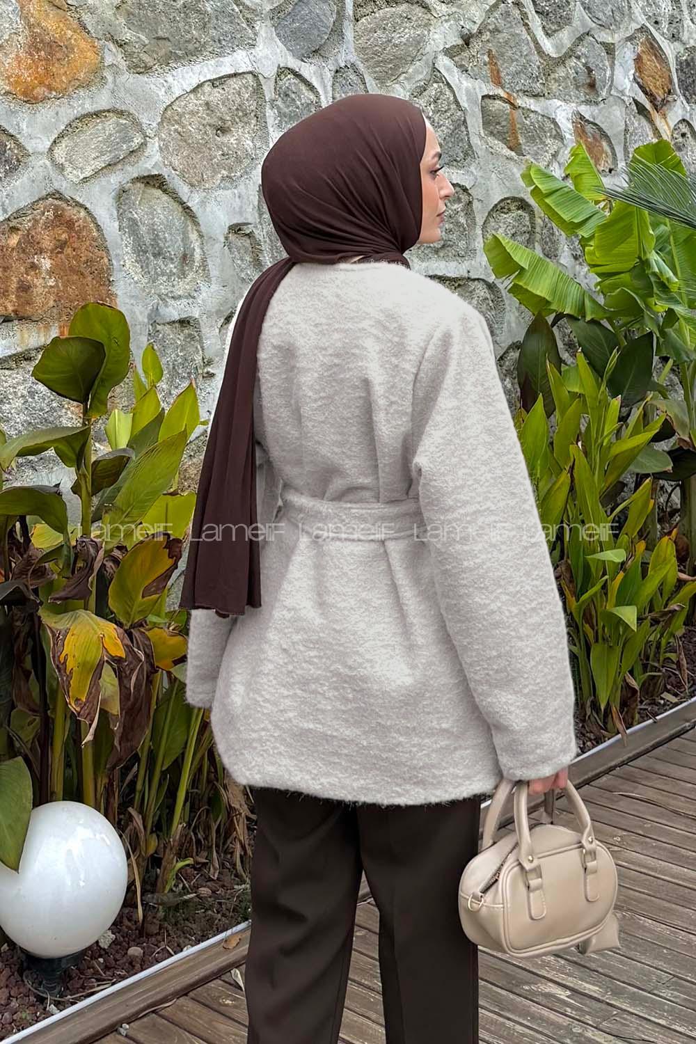 Lamelif Bağlama Detaylı Gold Düğmeli Kaban Taş Rengi