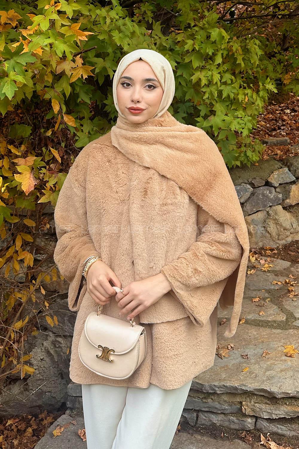 Lamelif Atkılı Peluş Mont Bej