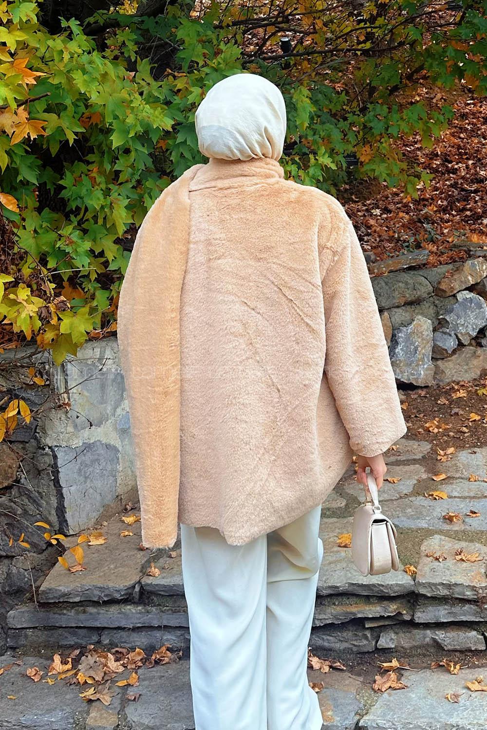 Lamelif Atkılı Peluş Mont Bej
