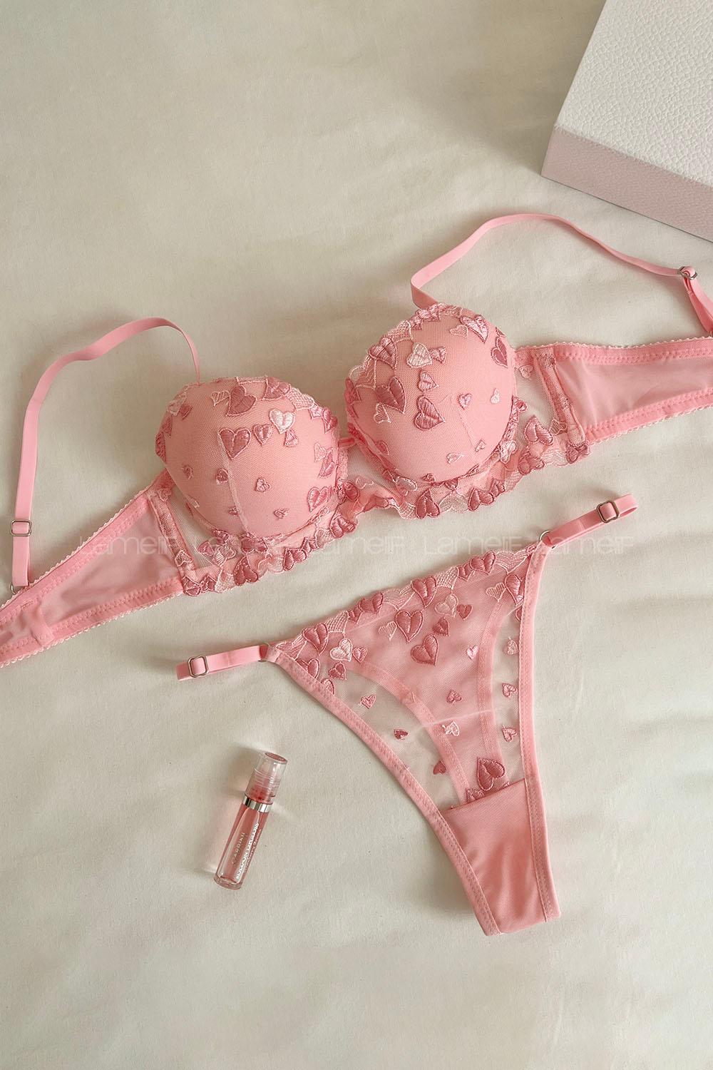 Lamelif Büstiyer Dantelli Kalp Nakışlı Destekli Takım