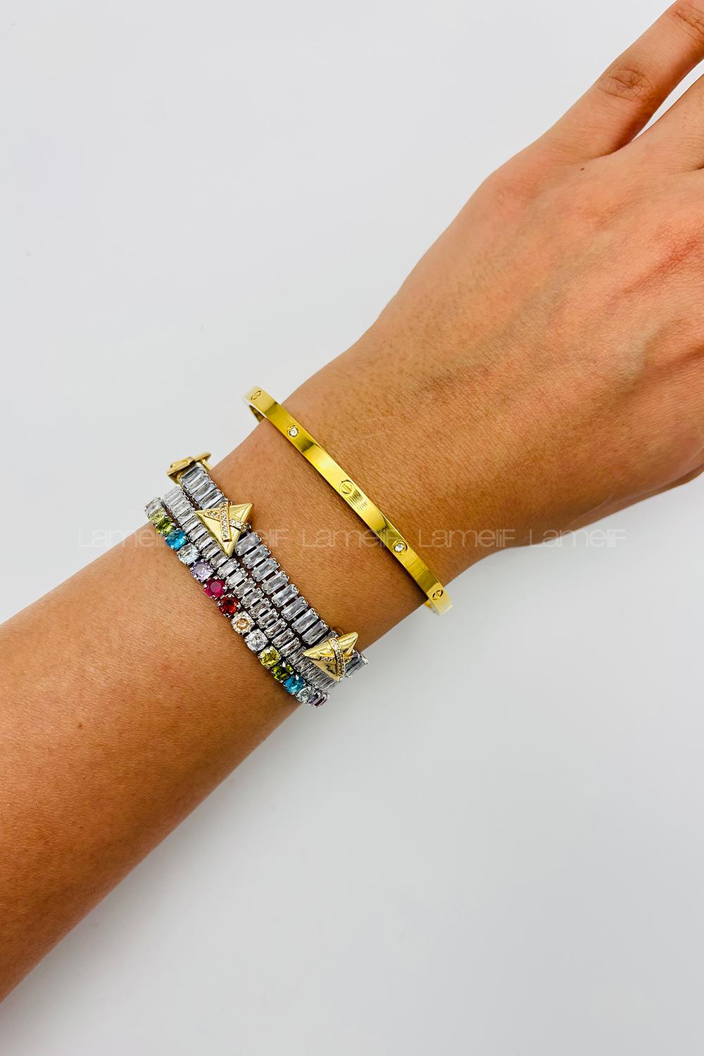 Gold-2 Belted Gold Straight Wristband