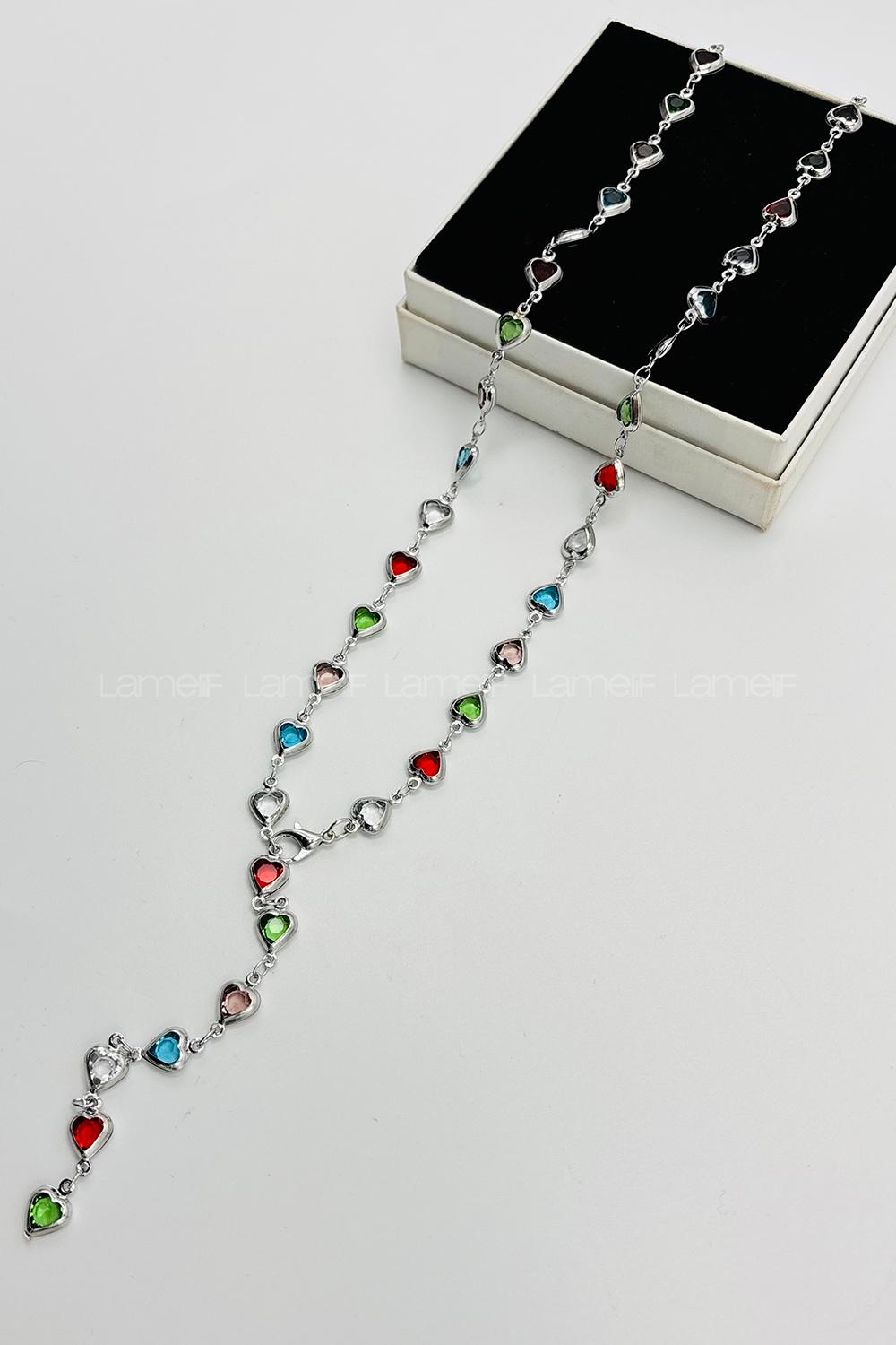 Lamelif Gümüş Çokrenkli Kalpli Y Kolye