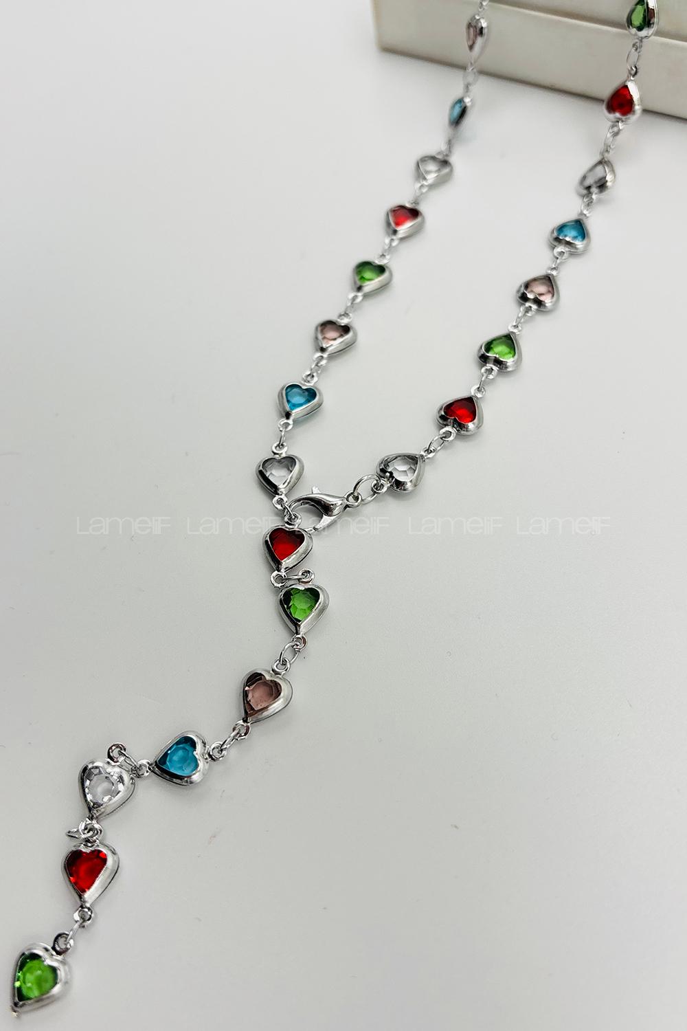 Lamelif Gümüş Çokrenkli Kalpli Y Kolye