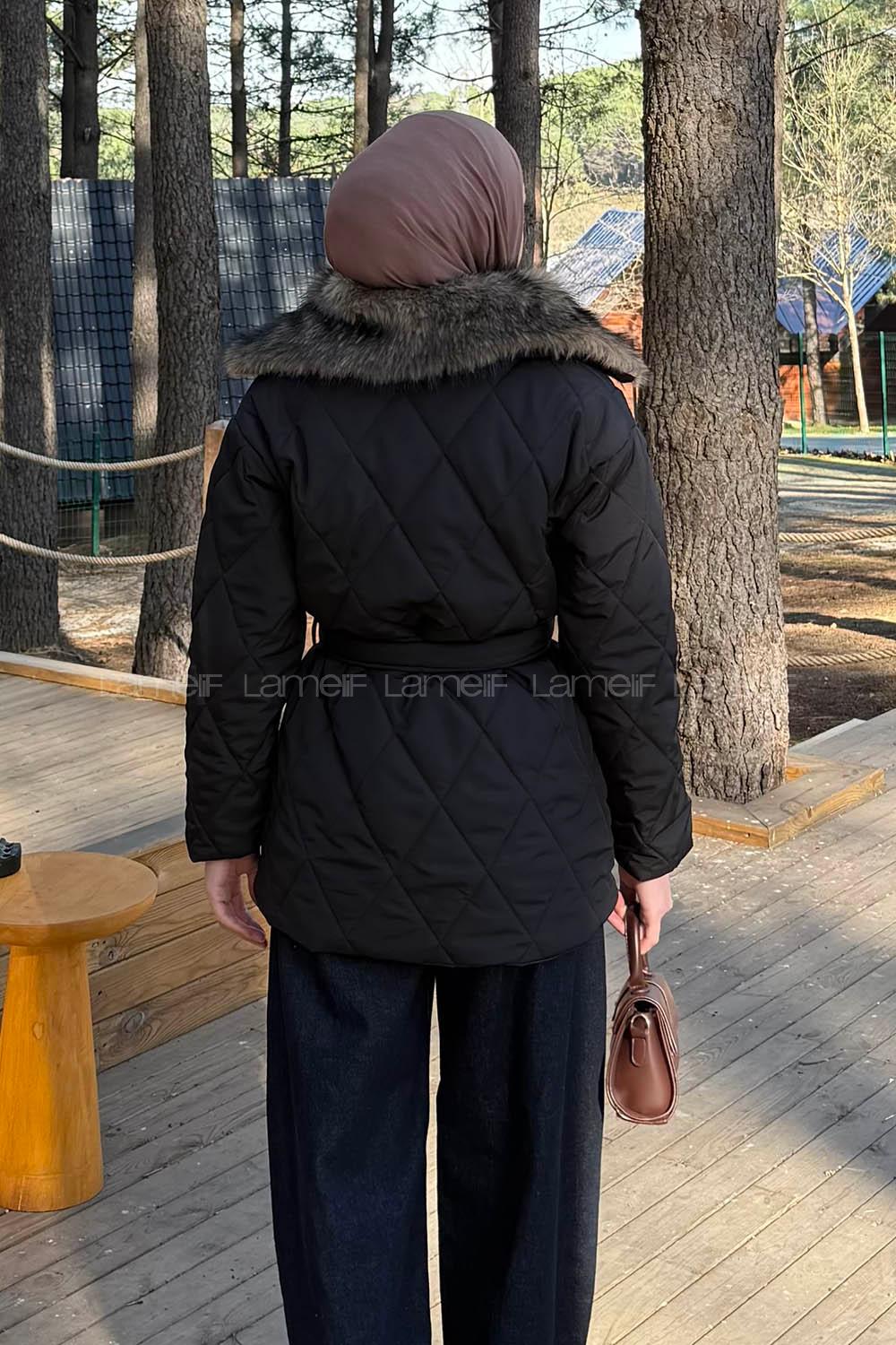 Lamelif Kürk Yaka Bağlama Detaylı Mont Siyah