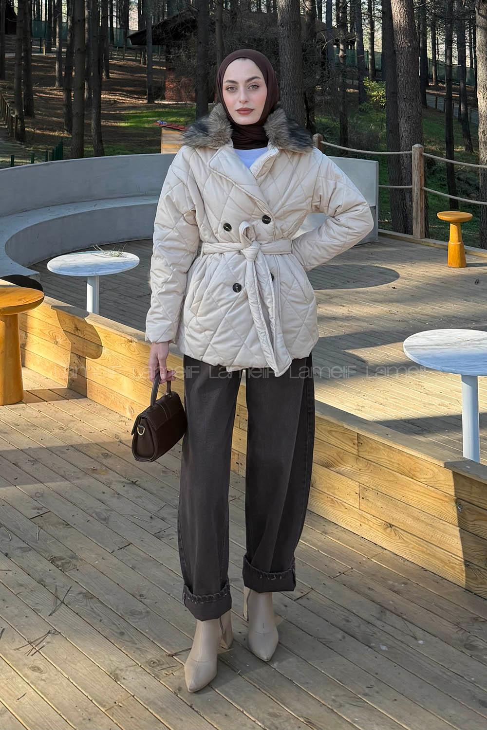 Lamelif Kürk Yaka Bağlama Detaylı Mont Taş Rengi