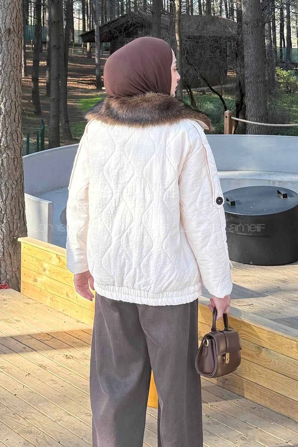 Lamelif Kürk Yaka Düğmeli Mont Taş Rengi