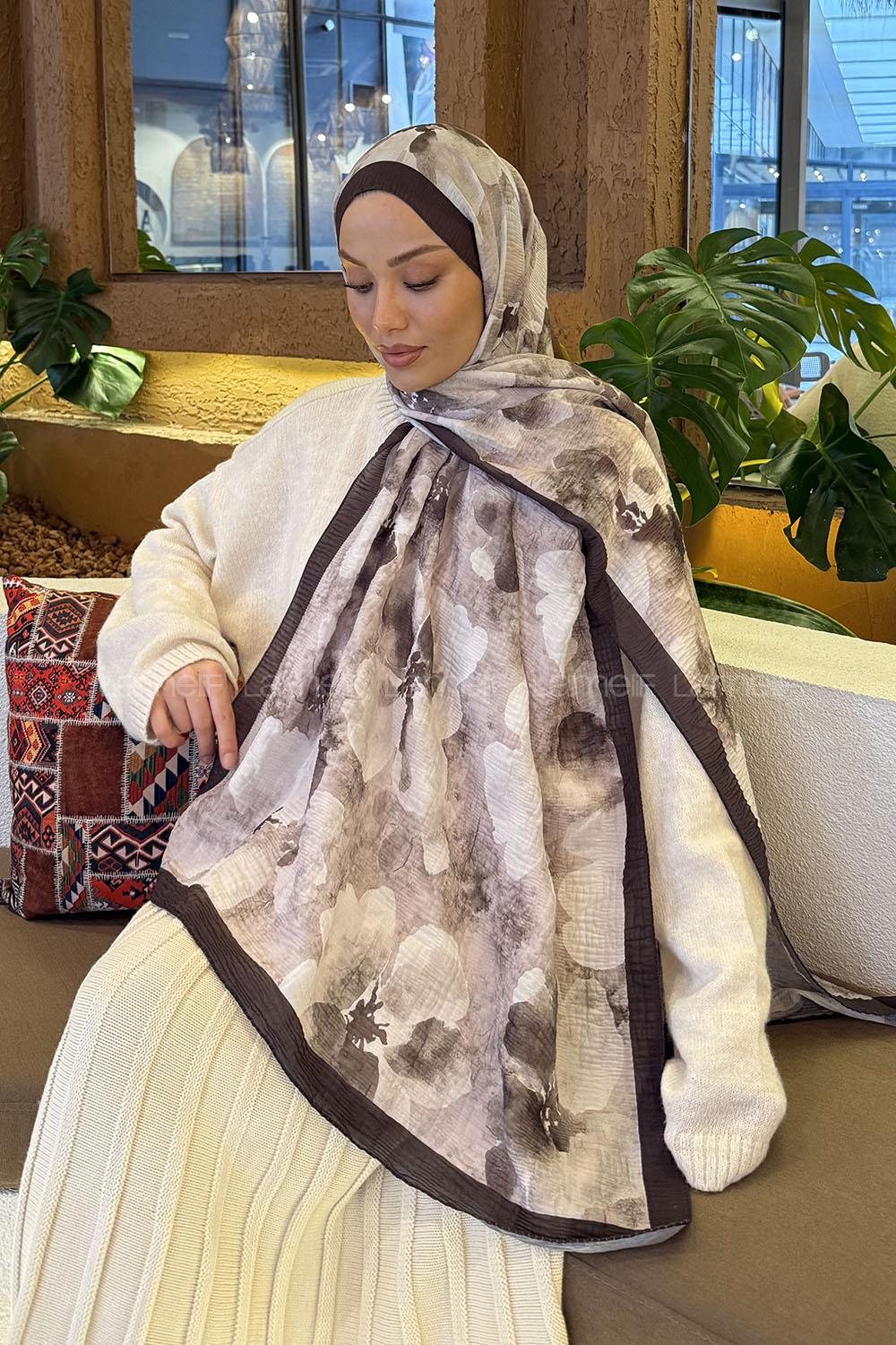 Lamelif Batik Desen Müslin Şal Ekru