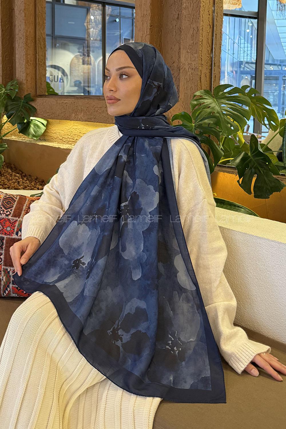Lamelif Batik Desen Müslin Şal Gece Mavisi