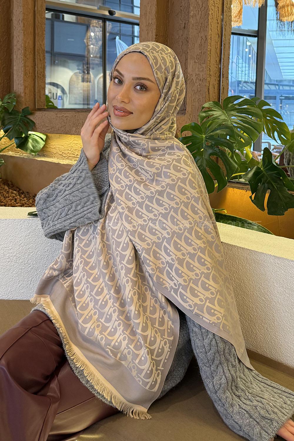 Lamelif Dior Desen Kaşmir Çift Taraflı Şal Gri Camel