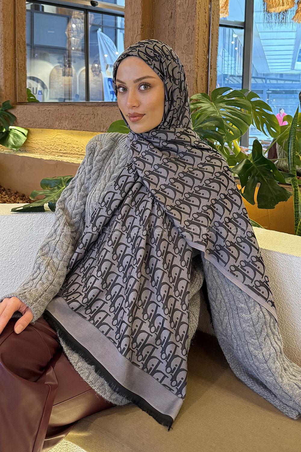 Lamelif Dior Desen Kaşmir Çift Taraflı Şal Siyah Gri