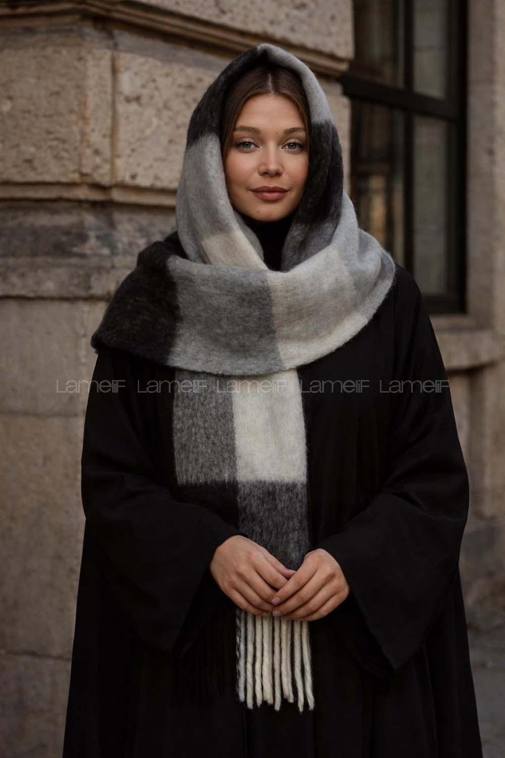 Lamelif Ekose Desenli Şal Atkı - Siyah Beyaz