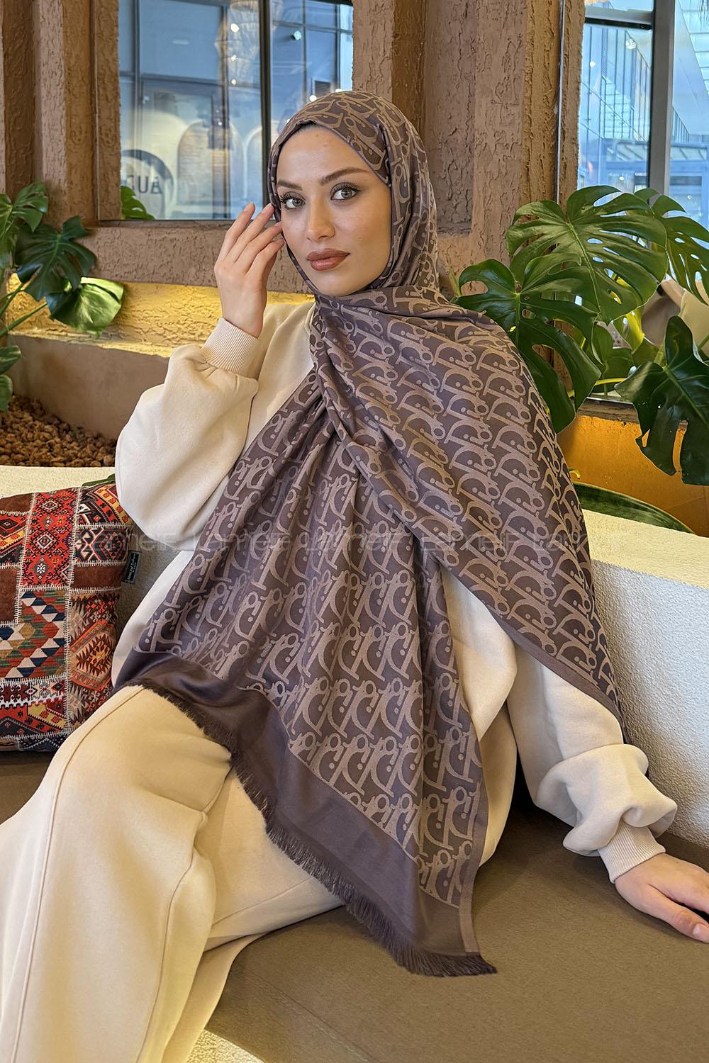 Lamelif Dior Desen Kaşmir Çift Taraflı Şal Tozlu Kahve