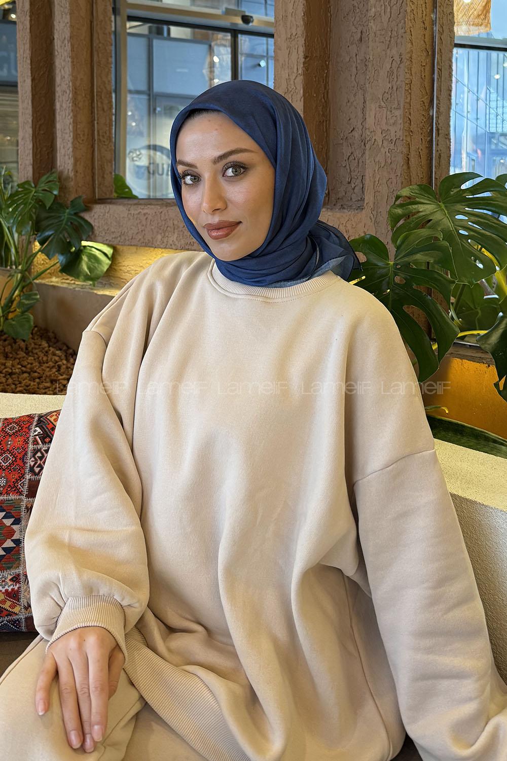 Lamelif Bulut Desen Soft Eşarp Gece Mavisi