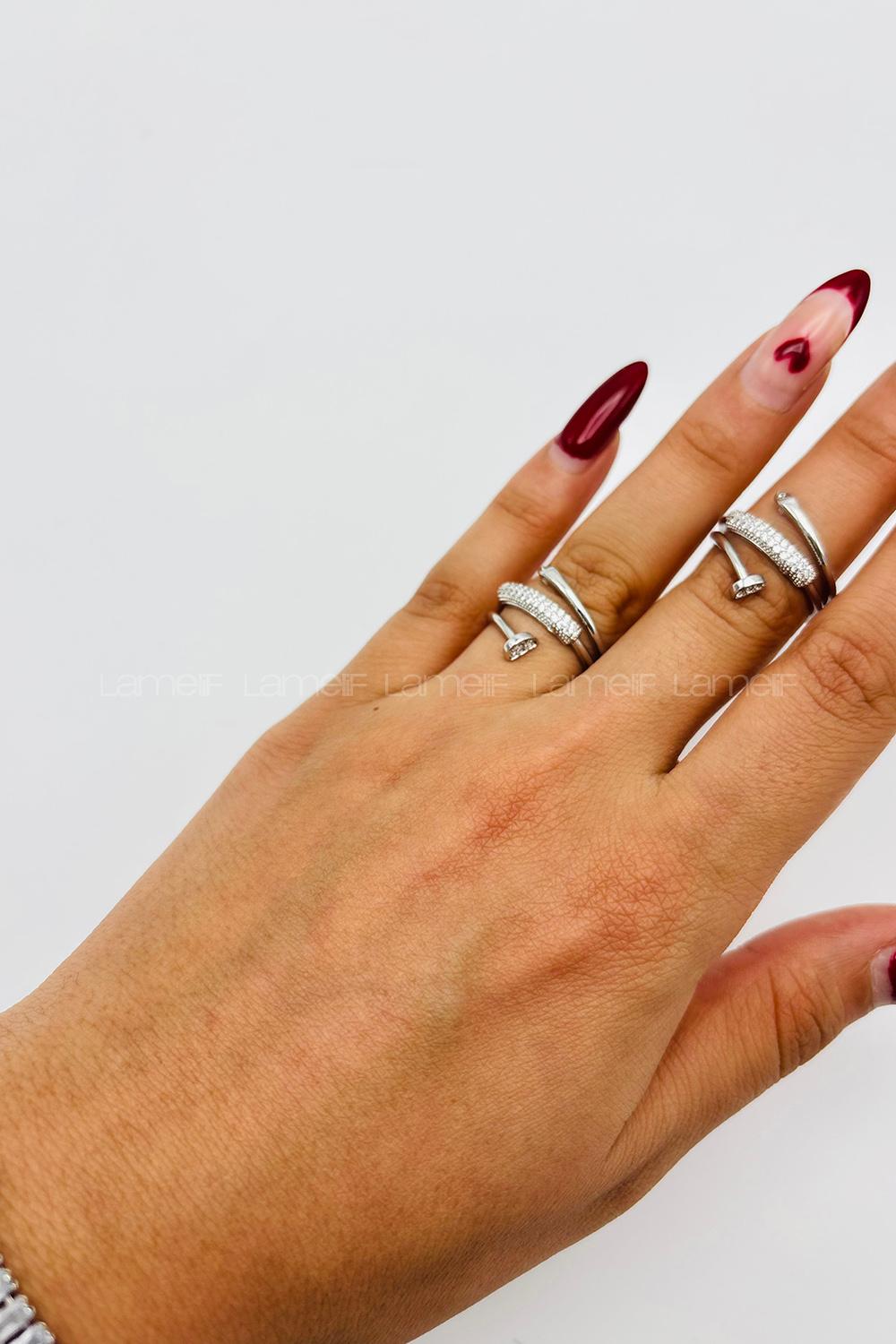 Lamelif Gümüş Kristal Taşlı Sarmal Ayarlanabilir Yüzük