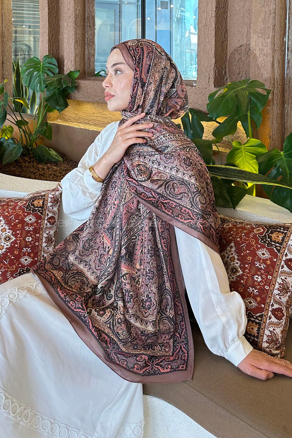 Lamelif Retro Desen Pamuk Şal Sütlü Kahve