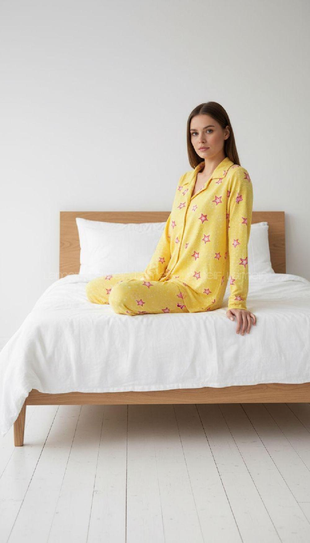 Lamelif Yıldız Desenli Pijama Takımı