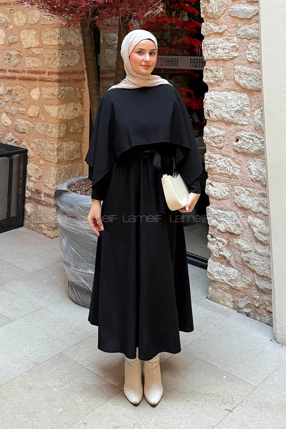 Lamelif Pelerin Detaylı Elbise Siyah