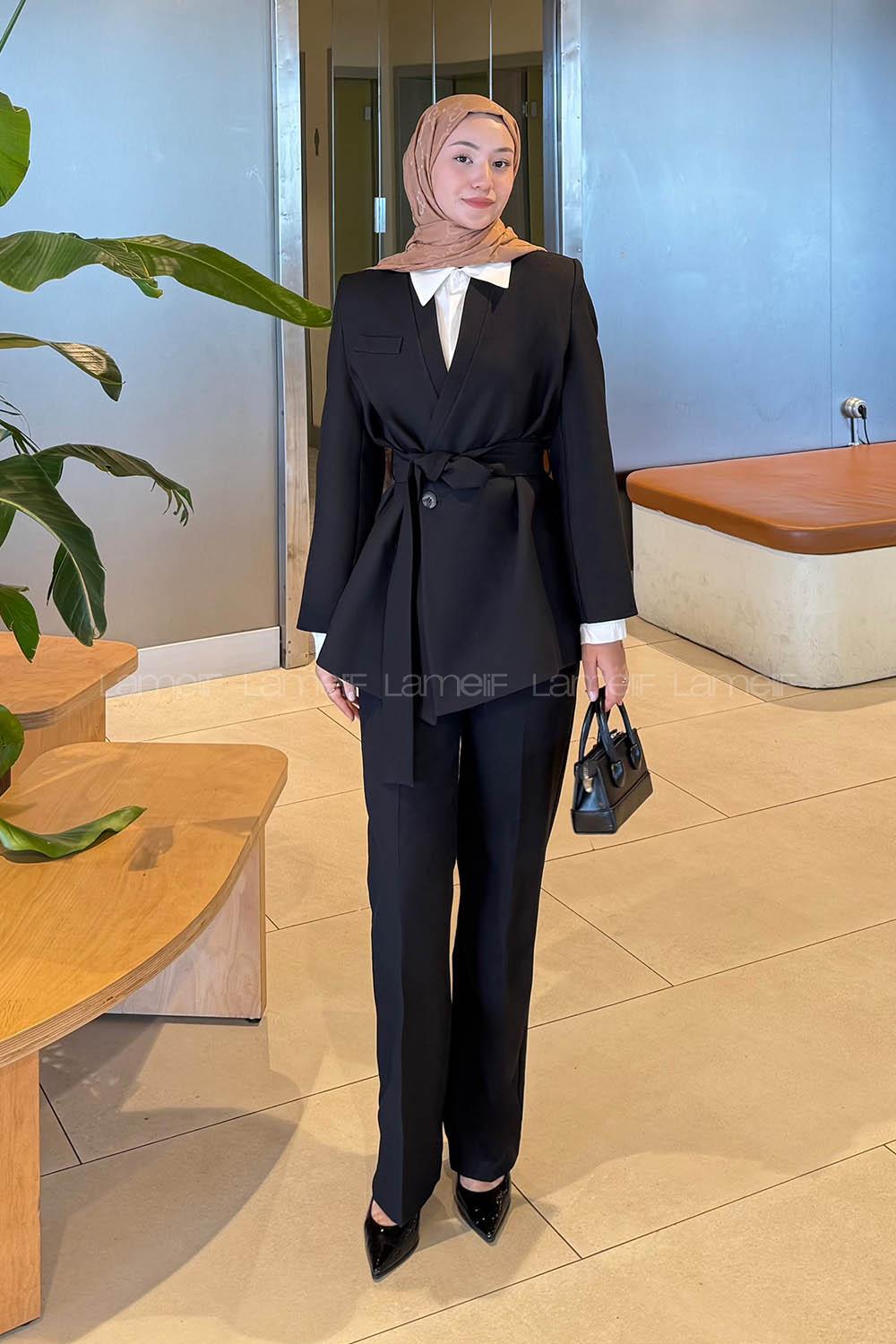 Lamelif Bağlama Detaylı Ceket-Pantolon Takım Siyah