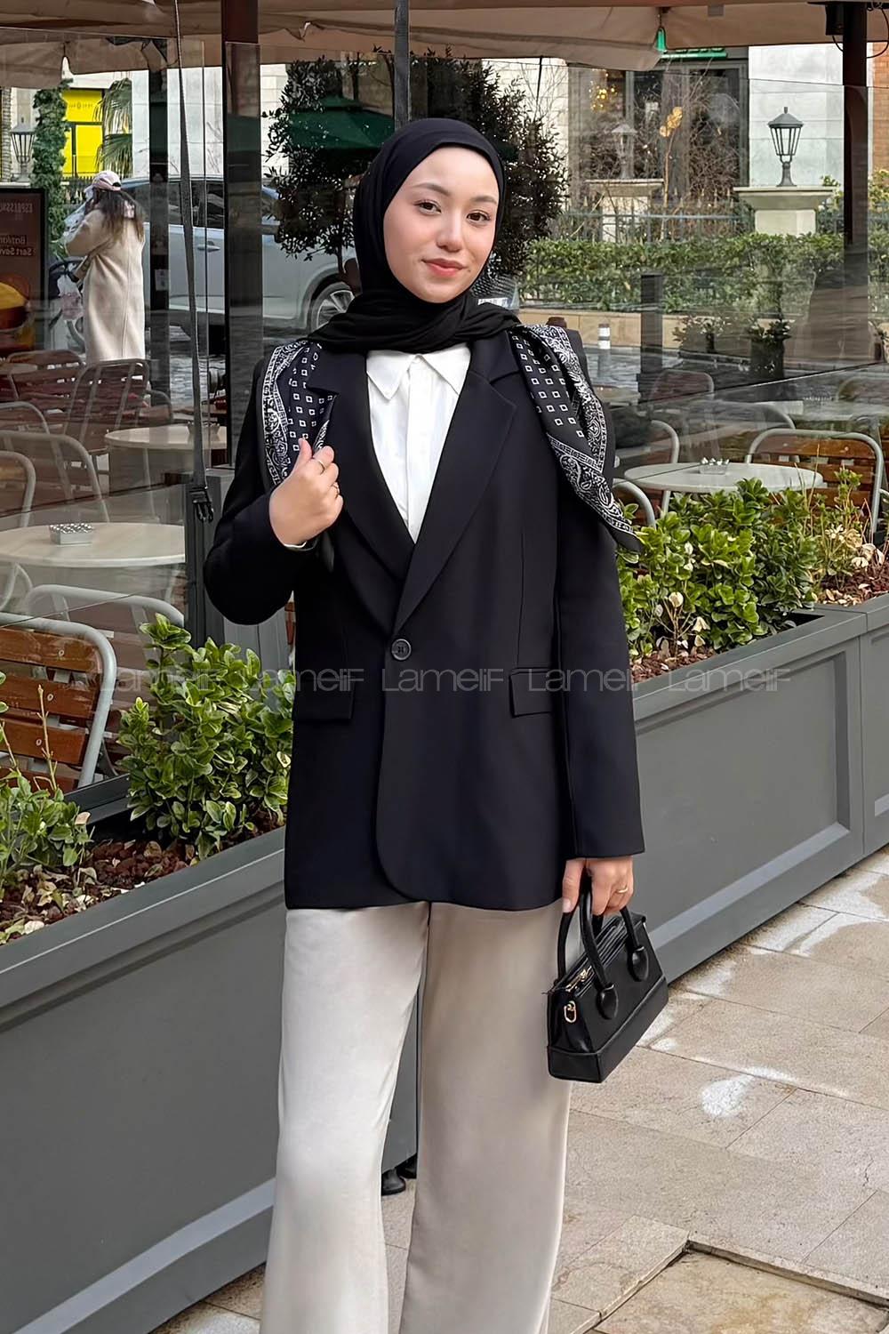 Lamelif Fular Detaylı Blazer Ceket Siyah