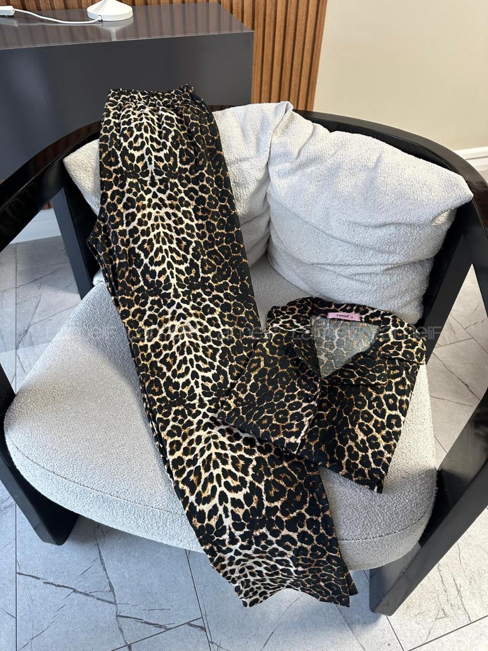 Lamelif Leopar Desen Süet Kumaş Pijama Seti