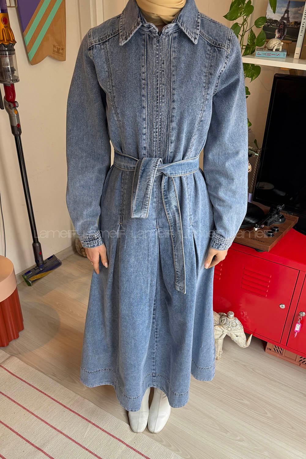 Lamelif Bağlama Detaylı Kot Elbise Açık Mavi