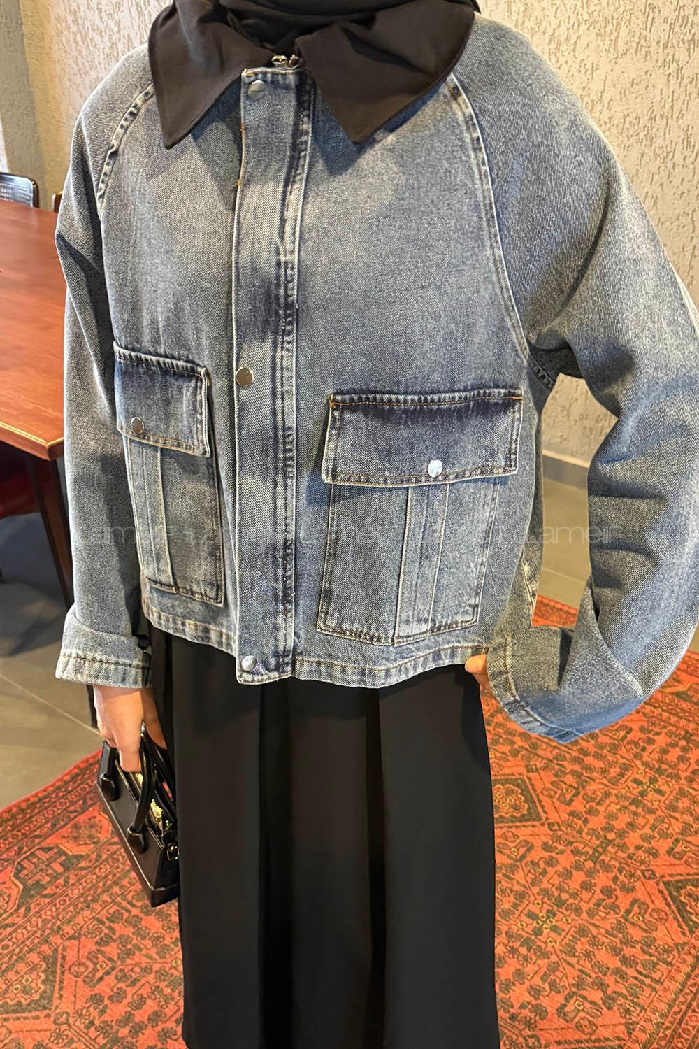 Lamelif Çıtçıtlı Siyah Gömlek Yaka Detaylı Denim Ceket Kot Mavisi