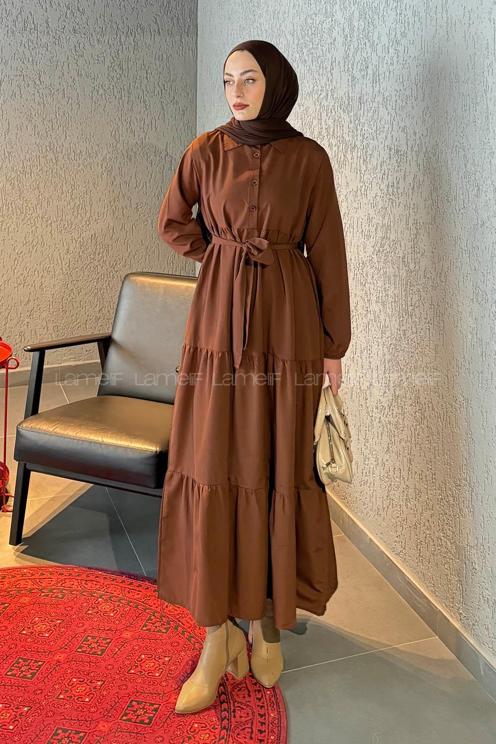 Lamelif Yarım Düğme Detaylı Terikoton Elbise Çikolata Kahve