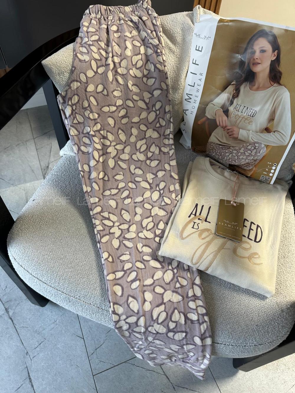 Lamelif Fun Times All I Need Is Coffee Nakışlı Termal Pijama Takımı