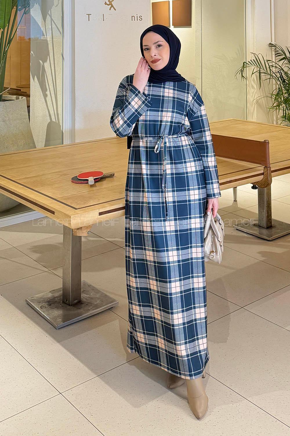 Lamelif Ekose Desen Tesettür Elbise Petrol Mavisi