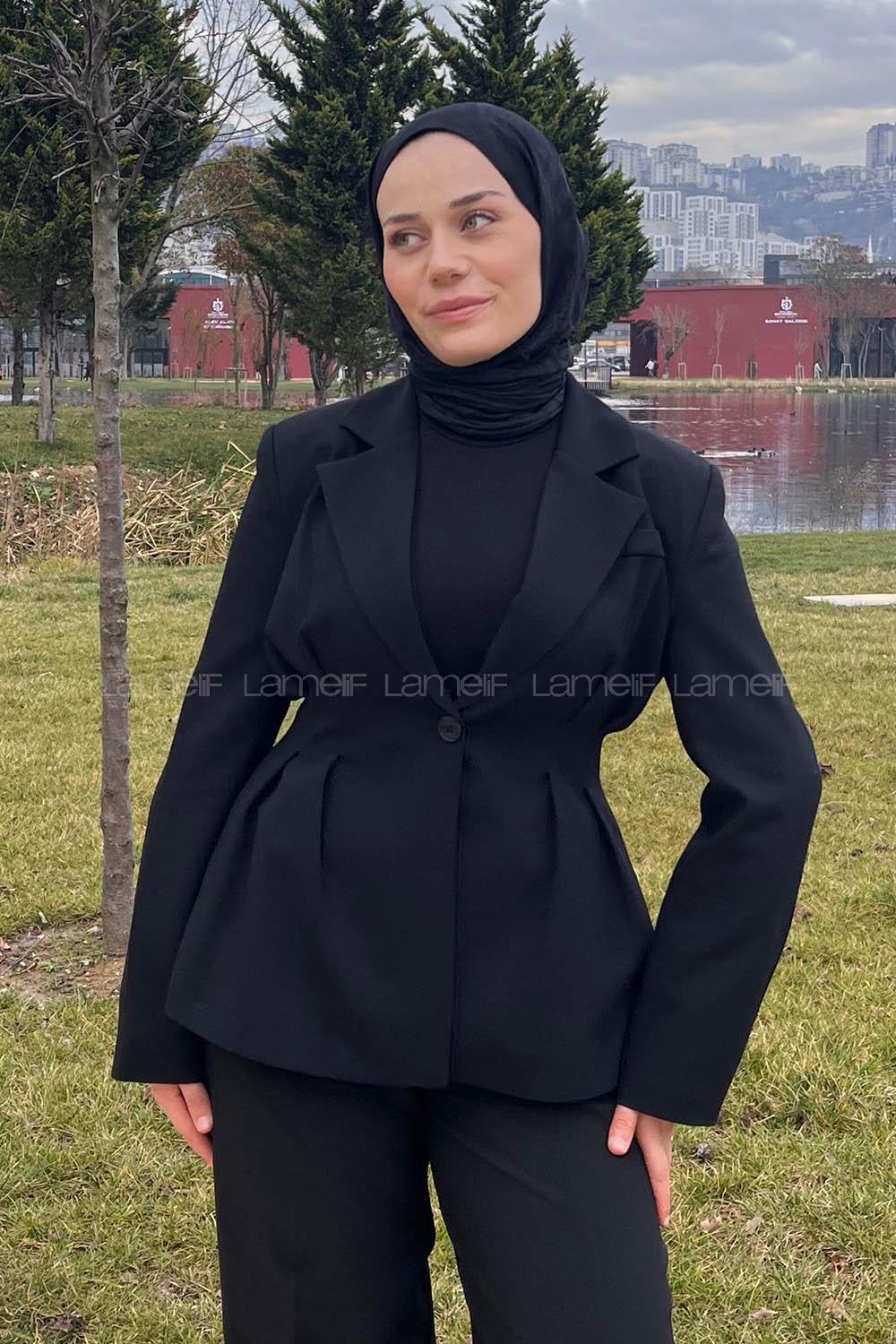 Lamelif Belden Oturtmalı Ceket-Pantolon Takım Siyah