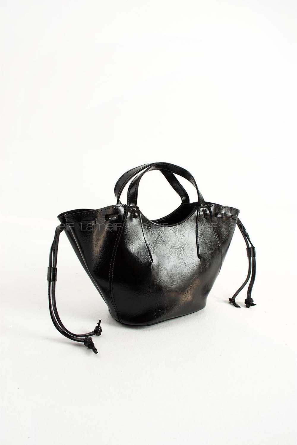 Lamelif Deri Görünümlü Kadın Kol Çantası Siyah