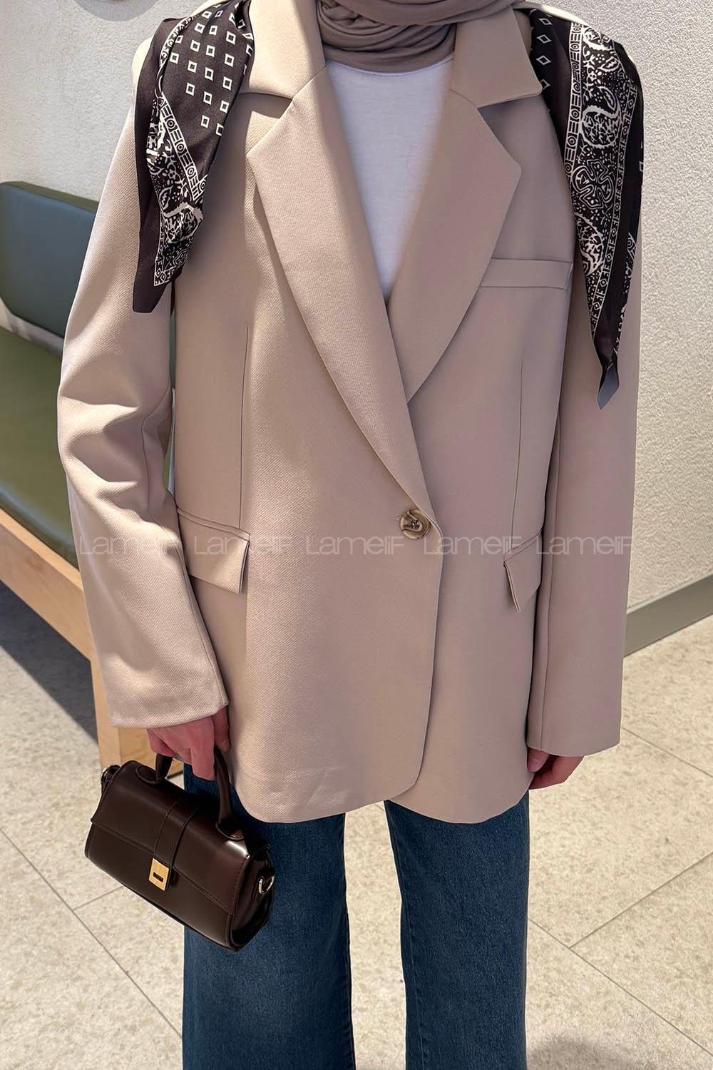 Lamelif Fular Detaylı Blazer Ceket Taş Rengi