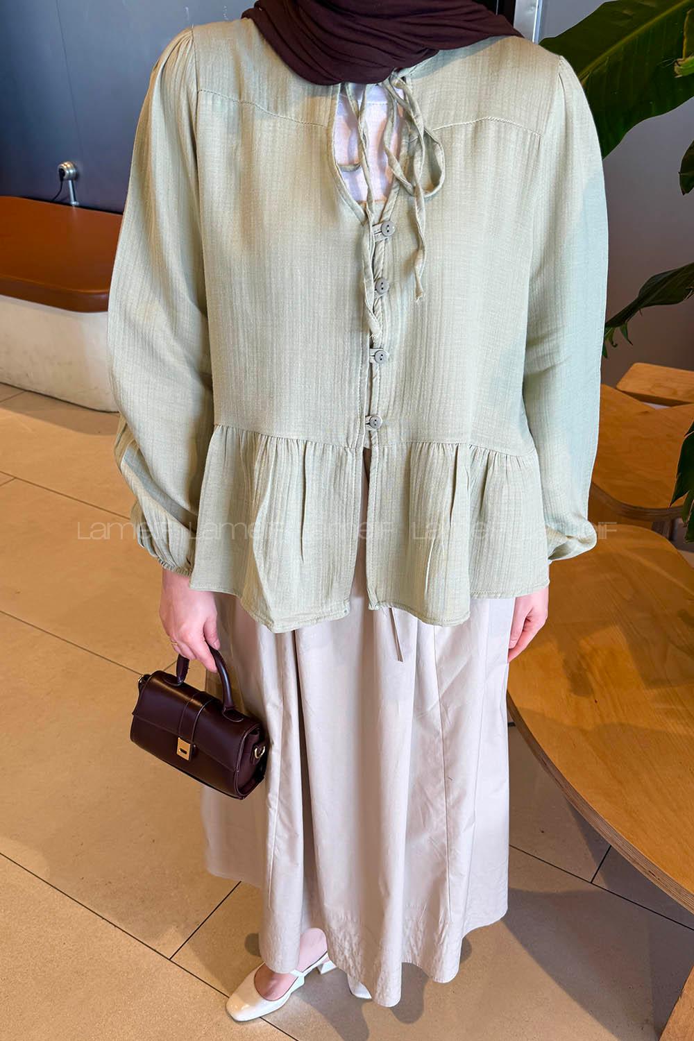 Lamelif V Yaka Kolları Lastikli Müslin Tesettür Gömlek Çağla Yeşili