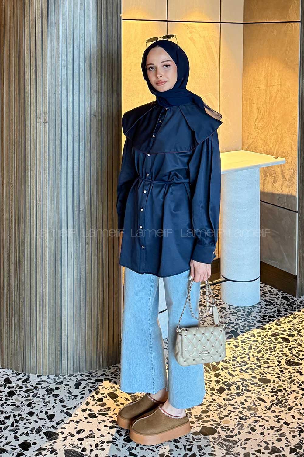 Lamelif Geniş Yakalı Biyeli Gömlek Gece Mavisi