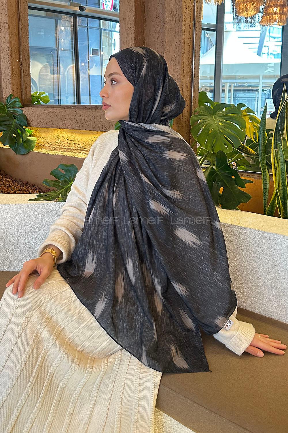 Lamelif Ceylan Desen Soft Şal Füme