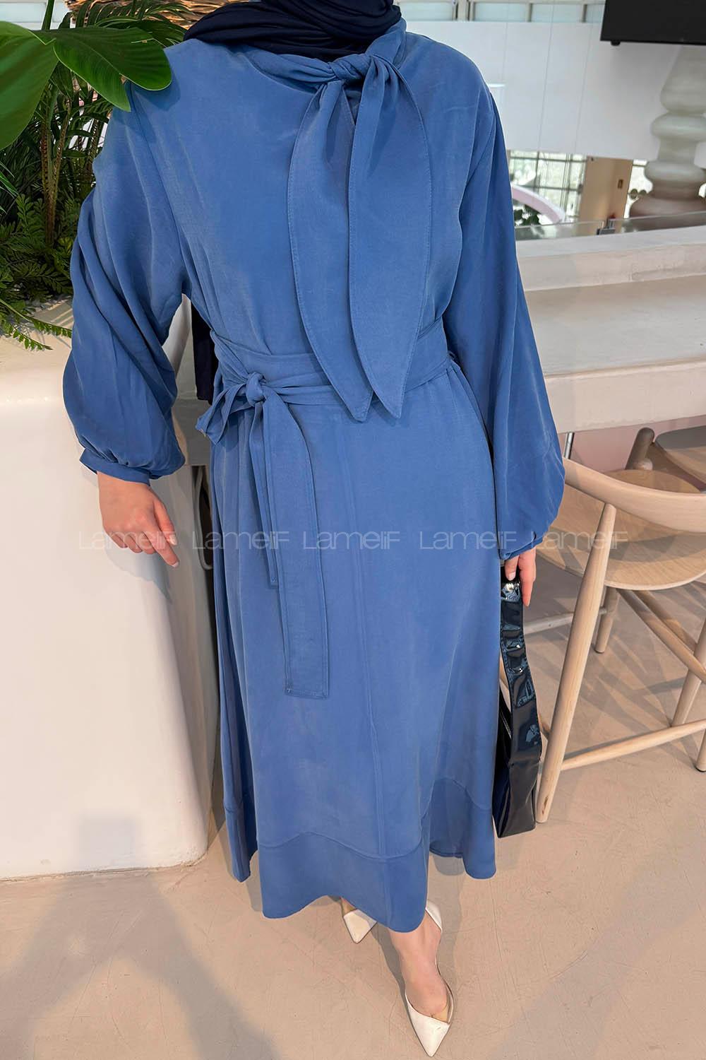 Lamelif Fularlı Bağlama Detaylı Elbise Saks Mavisi