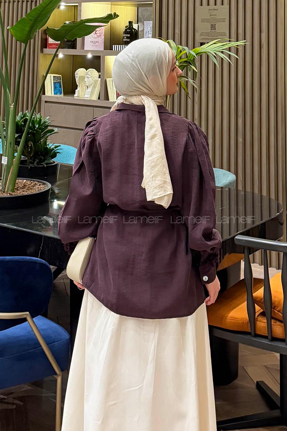 Lamelif Çiçek Aksesuarlı Gömlek Mürdüm