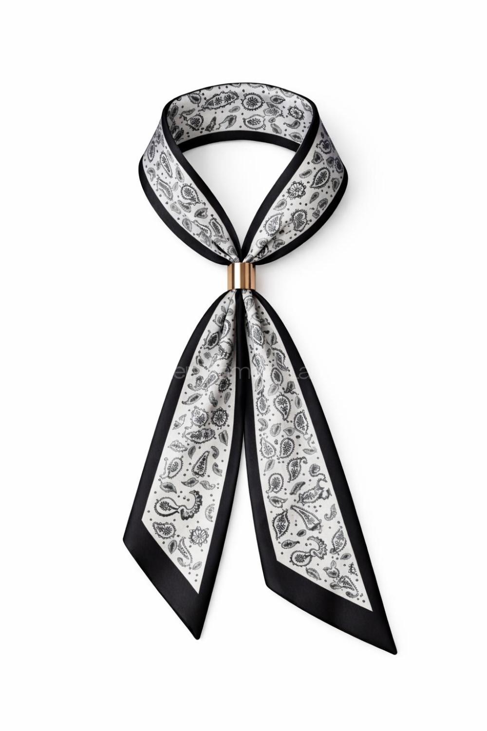 Black Foulard