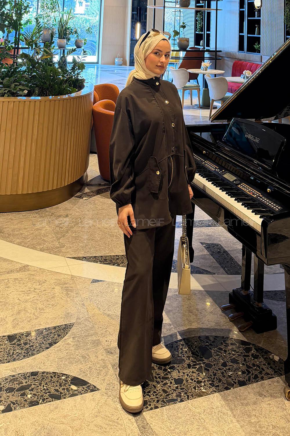 Lamelif Gold Düğmeli Fermuarlı Takım Soft Kahve