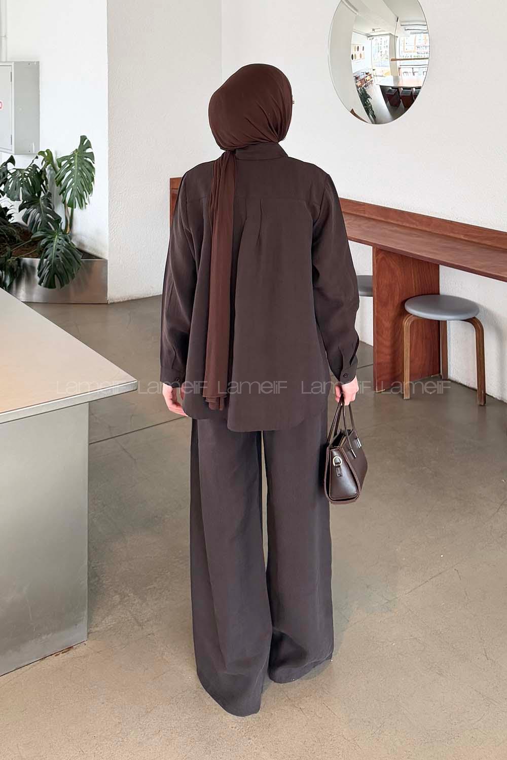 Lamelif Yaka Cepli Takım Koyu Kahverengi