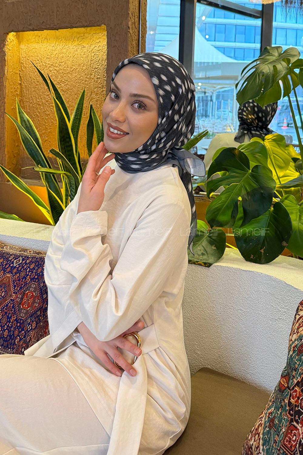 Lamelif Ceylan Desen Soft Eşarp Füme