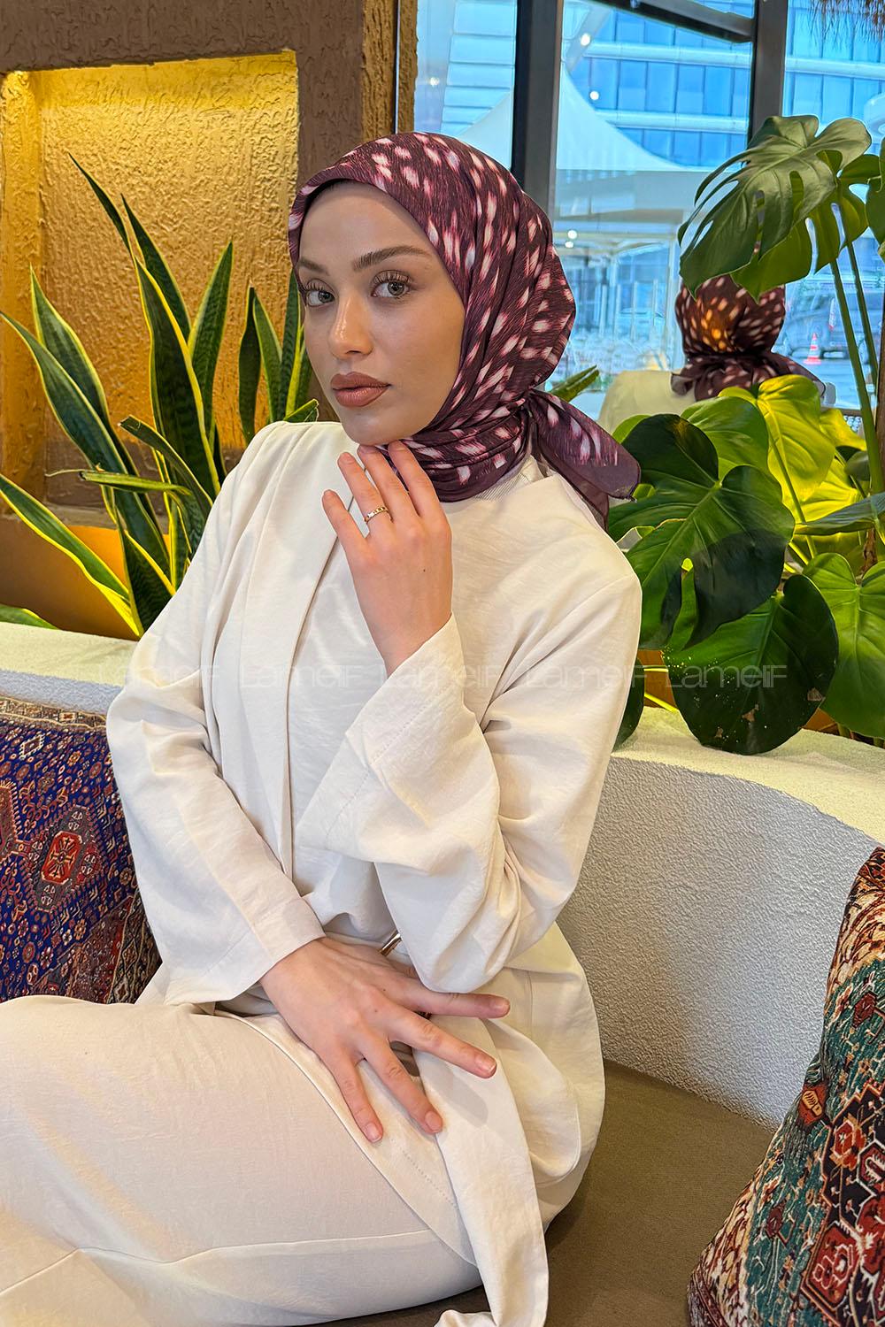 Lamelif Ceylan Desen Soft Eşarp Mürdüm