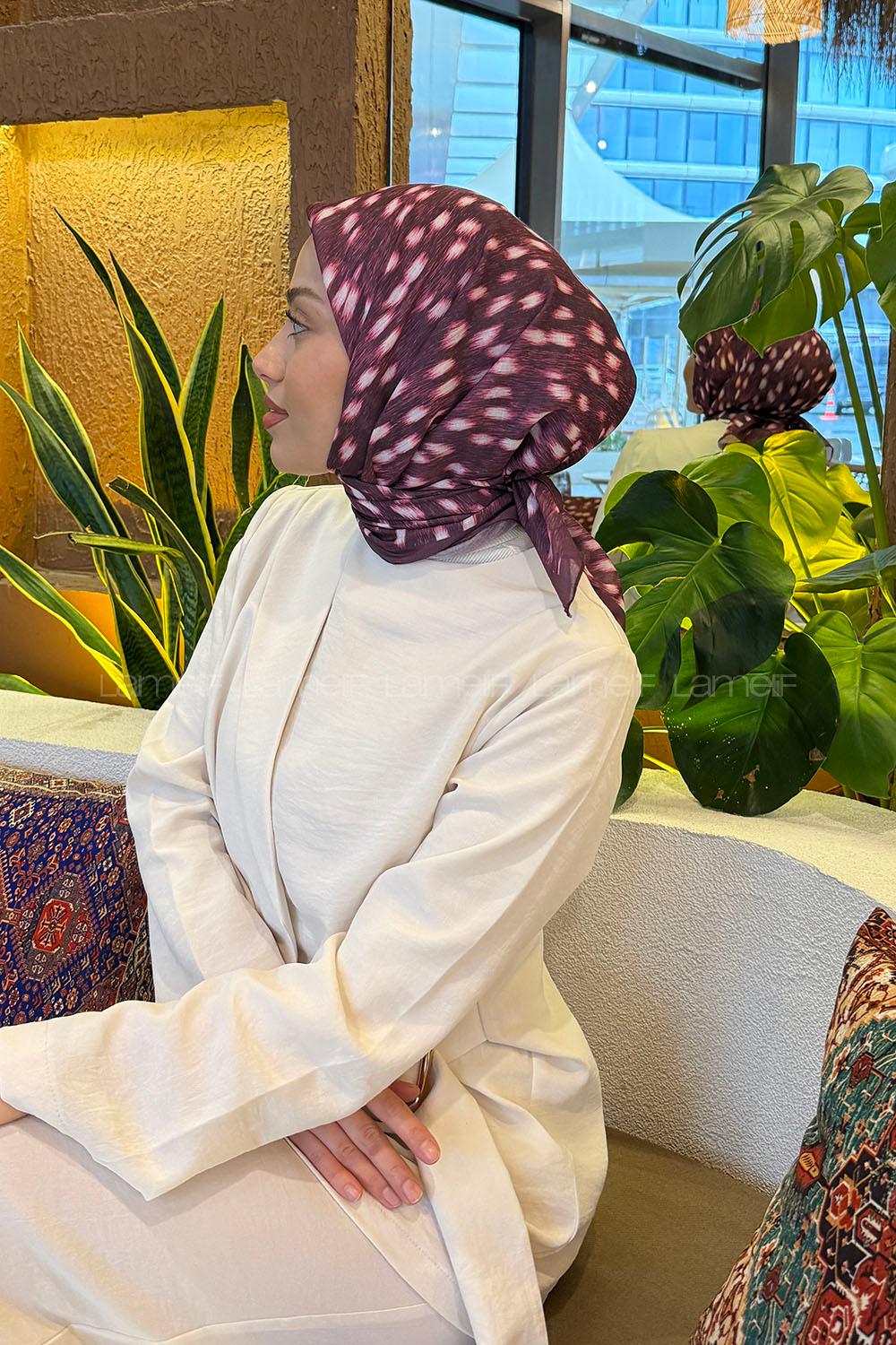 Lamelif Ceylan Desen Soft Eşarp Mürdüm